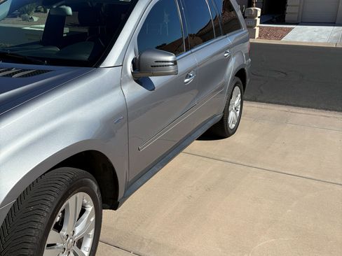 Used 2012 Mercedes-Benz GL 320 GL 350 BlueTEC 4MATIC Sport Ut image 11