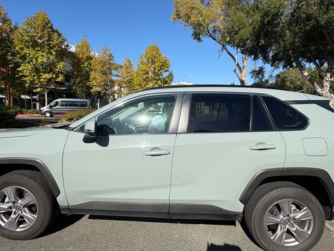 Used 2023 Toyota RAV4 XLE image 1