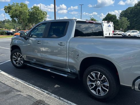Used 2023 Chevrolet Silverado 1500 RST image 10