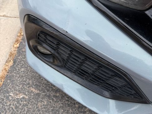 Used 2018 Honda Civic EX image 5