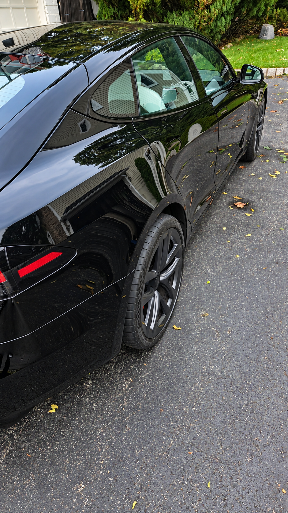 Used 2023 Tesla Model S Plaid AWD/4WD image 13