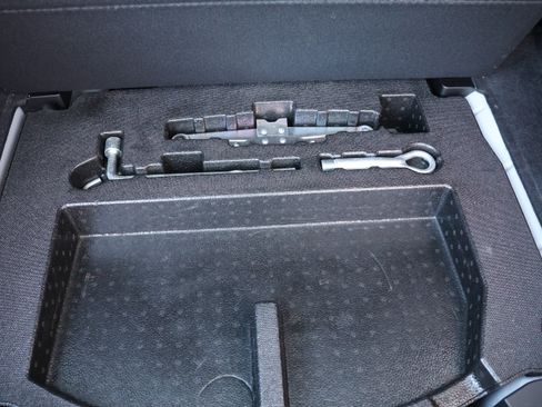 Used 2016 Honda Fit EX image 23