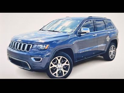 Used 2021 Jeep Grand Cherokee Limited w/ Sun & Sound Group