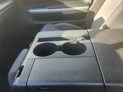 Used 2016 Toyota Tundra SR5 image 13