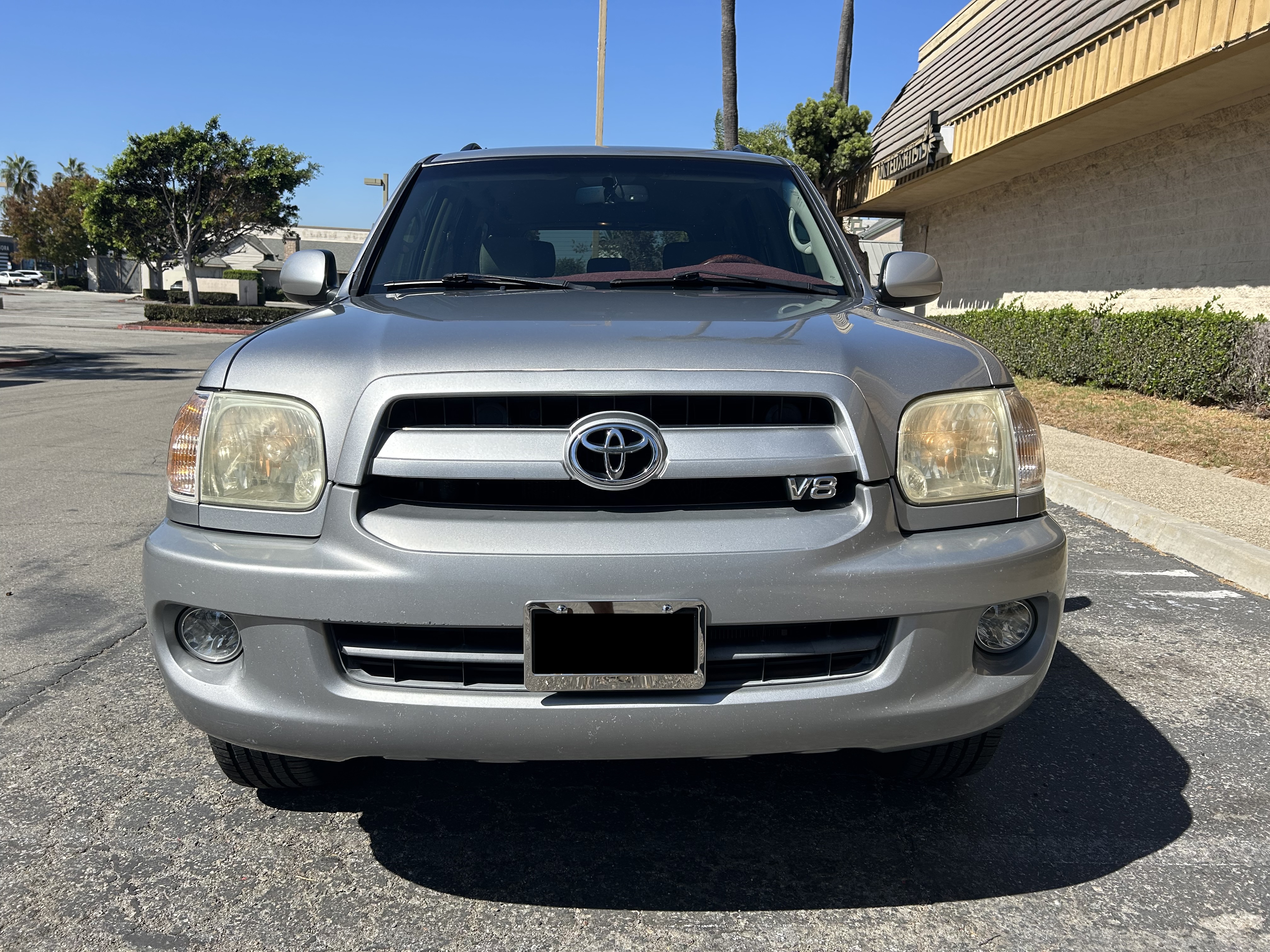 Used 2007 Toyota Sequoia SR5 RWD image 4