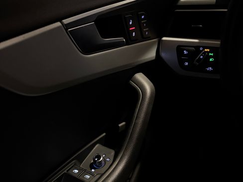 Used 2017 Audi A4 2.0T Premium w/ Convenience Package image 16