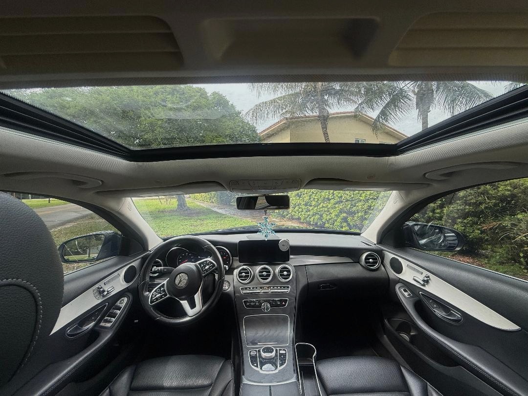 Used 2019 Mercedes-Benz C 300 Sedan image 6