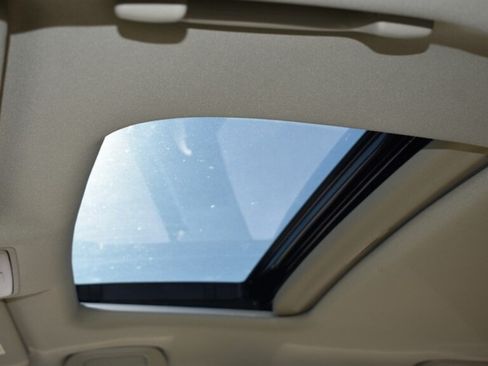 Used 2017 Acura MDX SH-AWD w/ Advance Package image 12