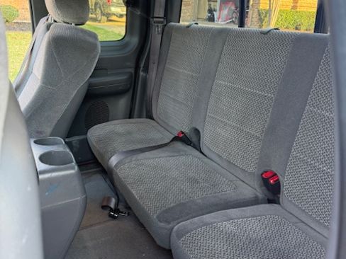 Used 2002 Ford F150 Short Bed 4D image 12