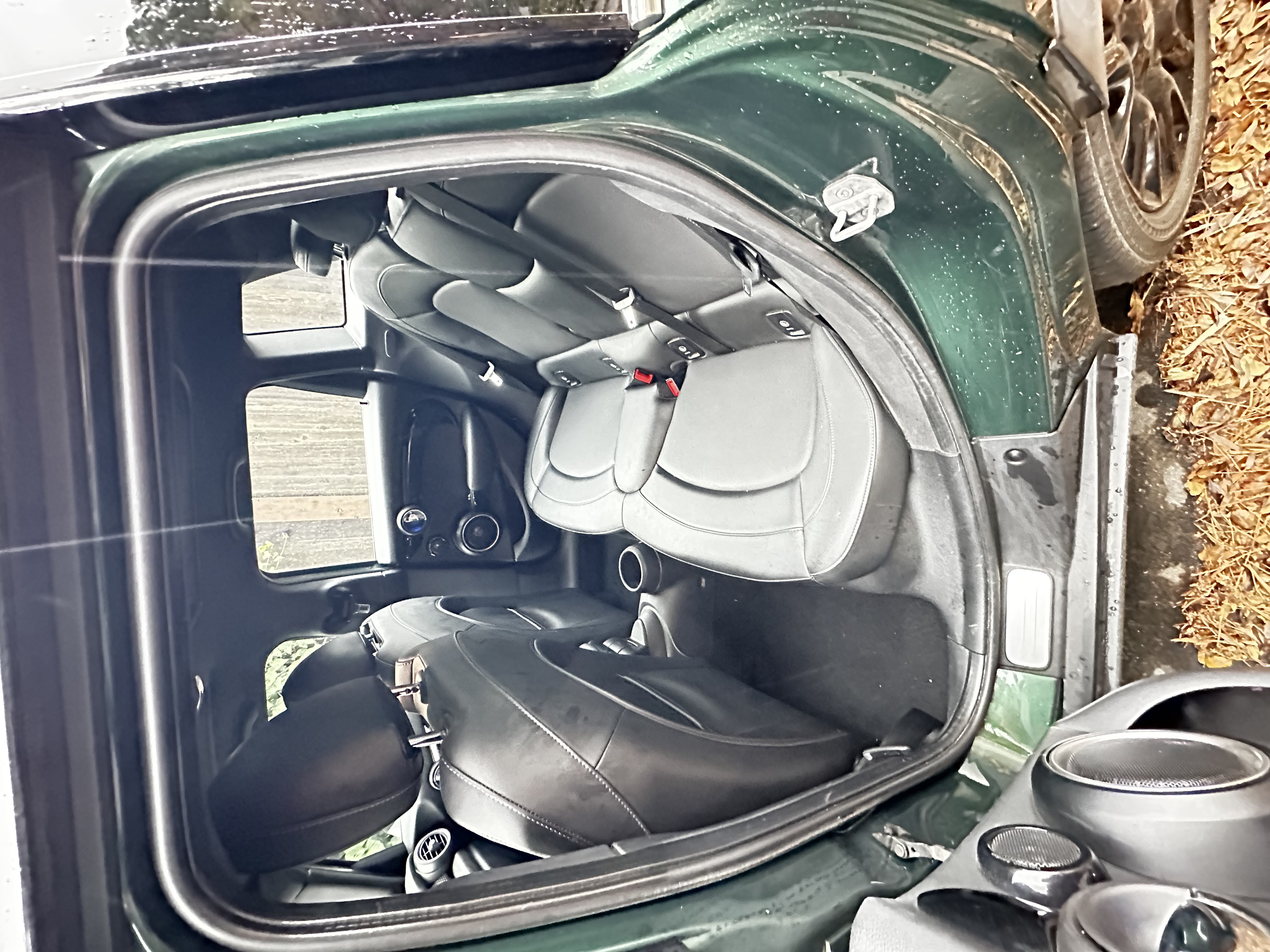 Used 2015 MINI Cooper S FWD image 9
