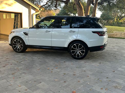 Used 2022 Land Rover Range Rover Sport HSE Silver Edition image 2