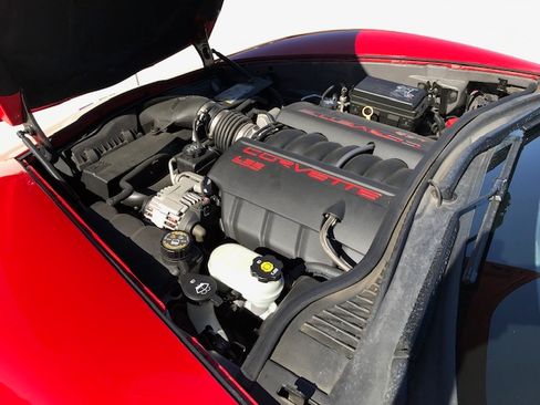 Used 2007 Chevrolet Corvette Convertible w/ Preferred Equipment Group RWD image 13