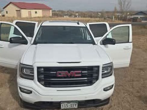 Used 2017 GMC Sierra 1500 SLT image 1