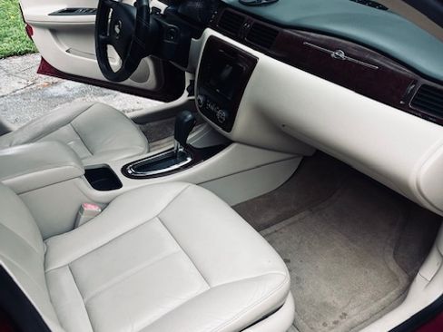 Used 2006 Chevrolet Impala SS image 11