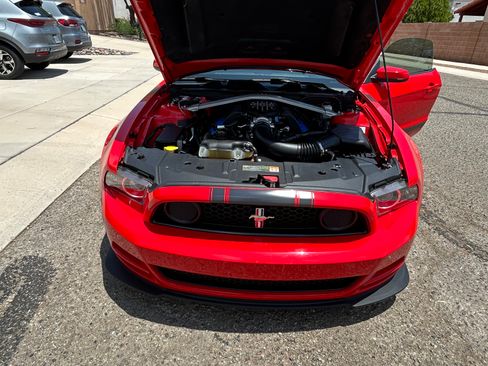 Used 2013 Ford Mustang Boss 302 w/ Boss 302 Accessory Pkg RWD image 8