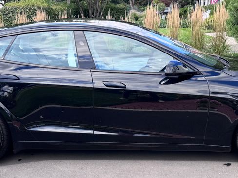Used 2023 Tesla Model S Plaid AWD/4WD image 6