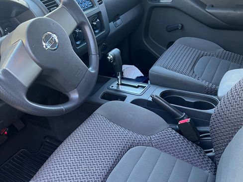 Used 2007 Nissan Frontier SE image 5