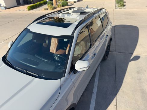 Used 2024 Kia Telluride SX X-Line image 9