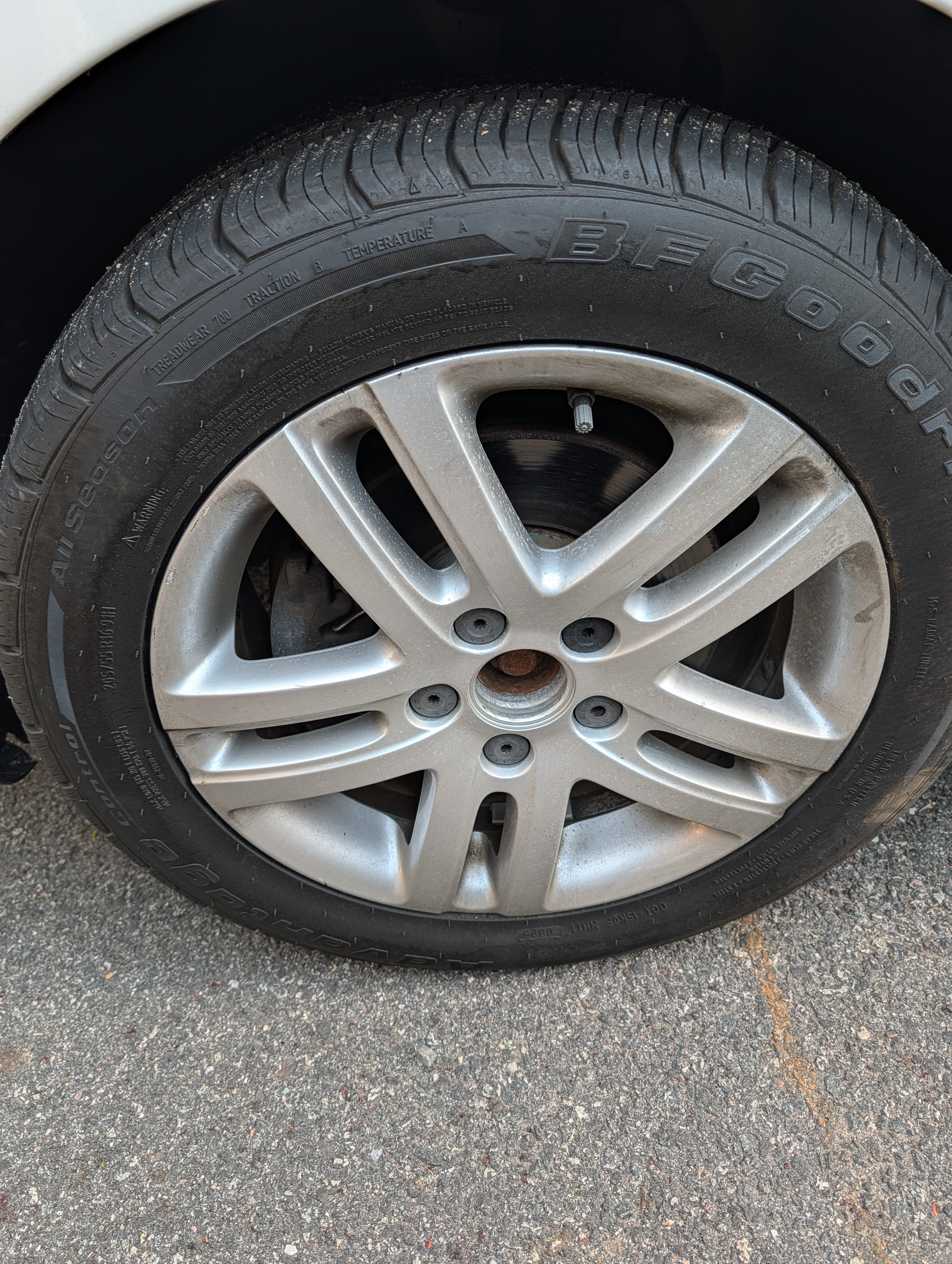 Used 2010 Volkswagen Jetta Limited Edition FWD image 10
