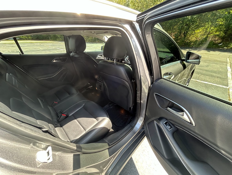 Used 2015 Mercedes-Benz GLA 250 image 16