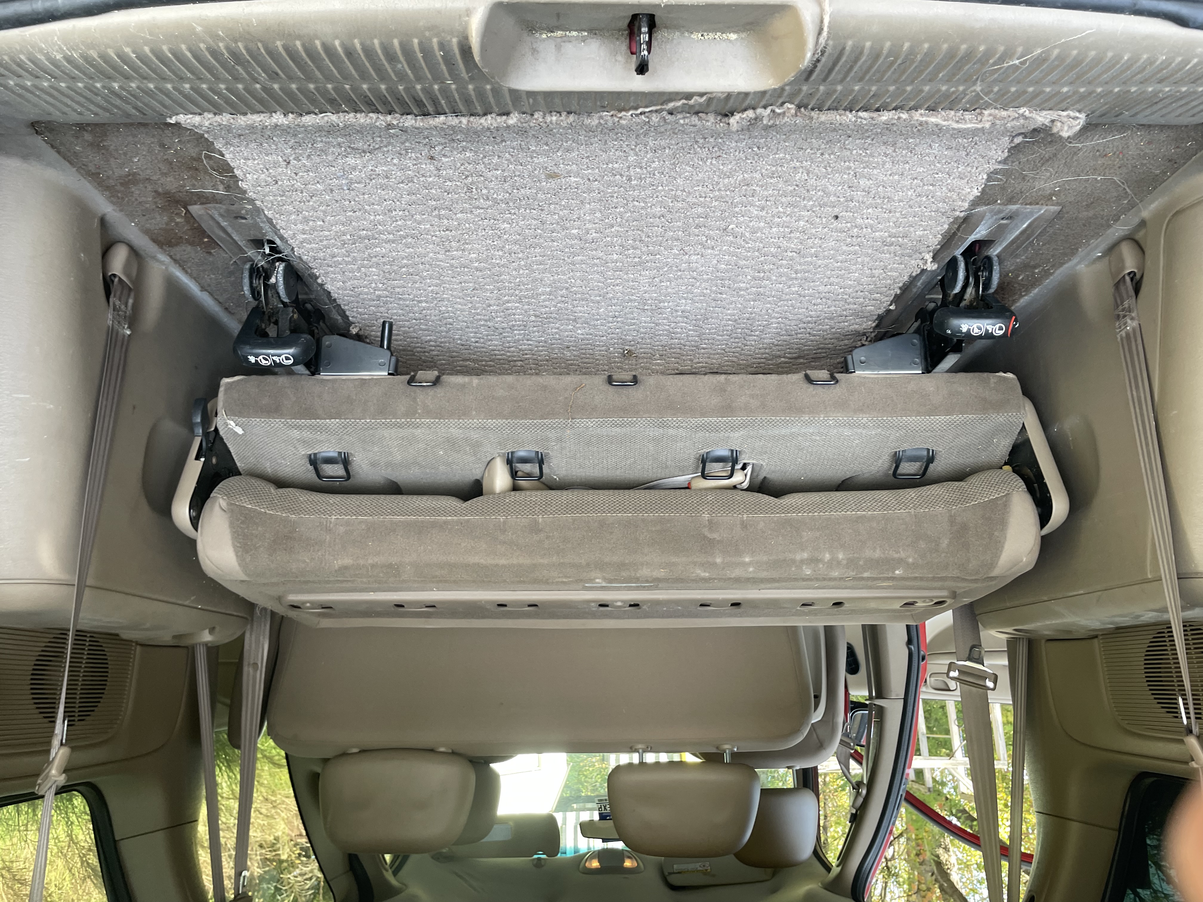 Used 2001 Dodge Caravan SE FWD image 18