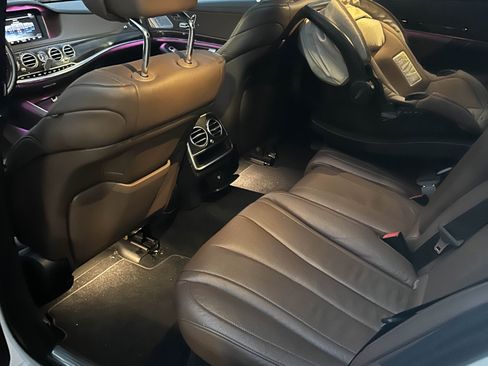 Used 2017 Mercedes-Benz S 550 4MATIC Sedan image 14