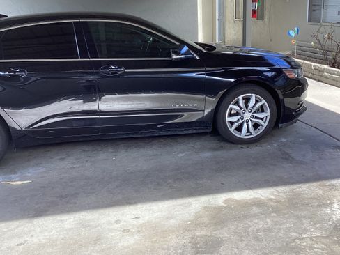 Used 2018 Chevrolet Impala LT FWD image 4