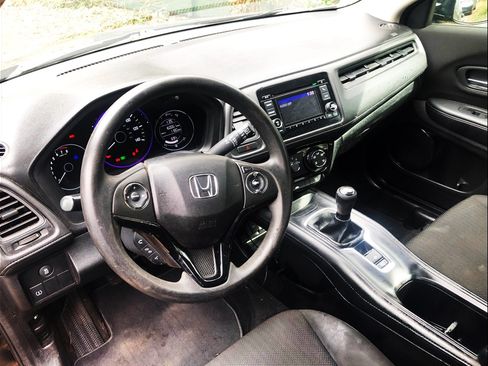 Used 2016 Honda HR-V LX image 22