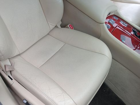 Used 2011 Lexus LS 460 image 11