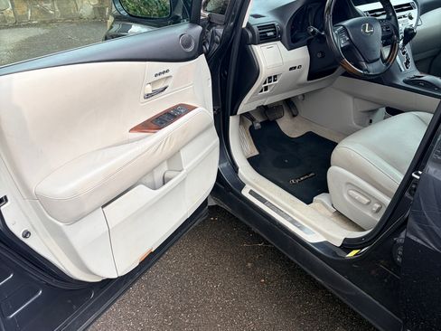 Used 2011 Lexus RX 350 AWD image 20