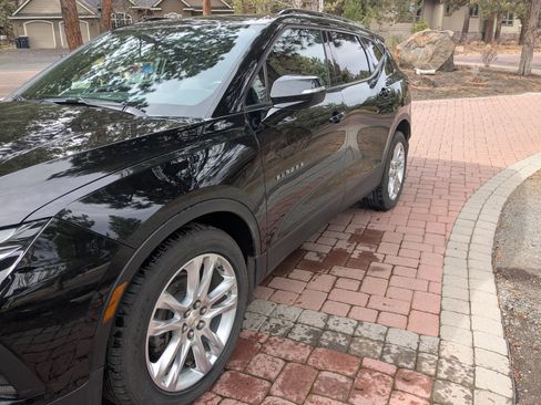 Used 2019 Chevrolet Blazer LT w/ Sun and Wheels Package image 5