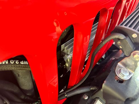 Used 2016 Jeep Wrangler Unlimited Rubicon w/ Connectivity Group image 15