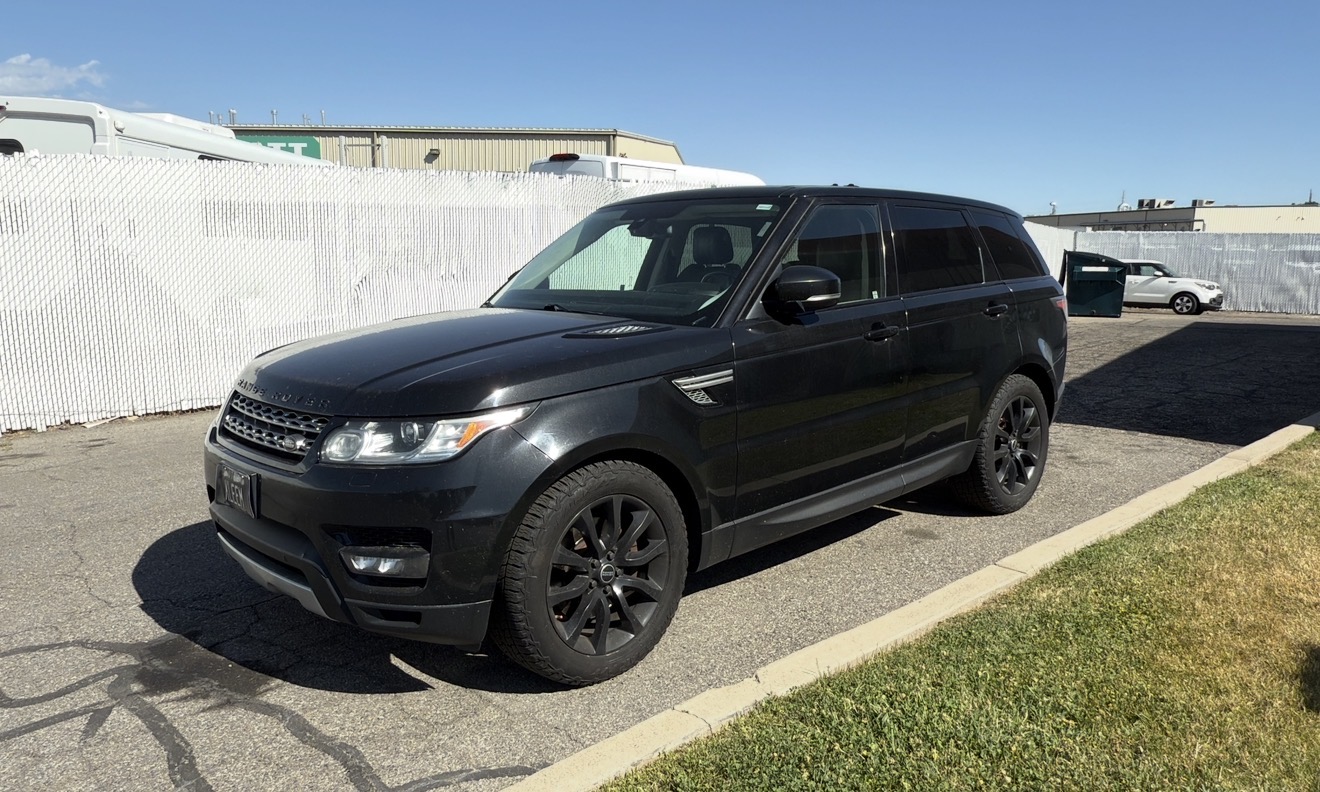 Used 2014 Land Rover Range Rover Sport HSE AWD/4WD image 1