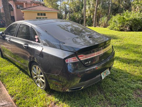Used 2015 Lincoln MKZ w/ Equipment Group 102A Reserve image 5