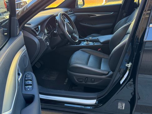 Used 2022 INFINITI QX50 Luxe w/ Appearance Package image 6