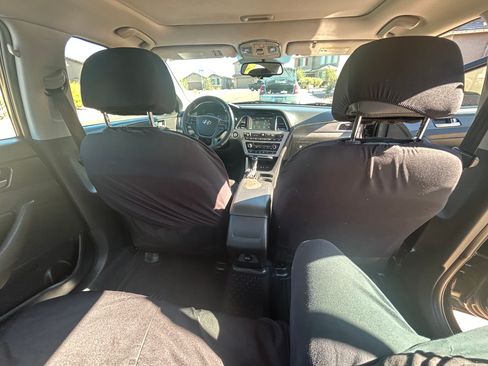 Used 2016 Hyundai Sonata Sport w/ Option Group 1V image 11