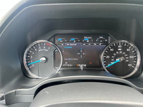 Used 2019 Ford Expedition Max Platinum image 6