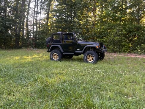 Used 2006 Jeep Wrangler Sport w/ Golden Eagle Group AWD/4WD image 15