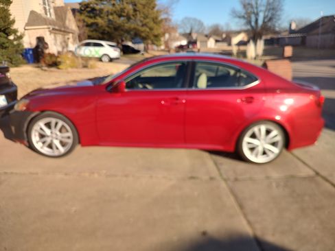 Used 2006 Lexus IS 350 image 6