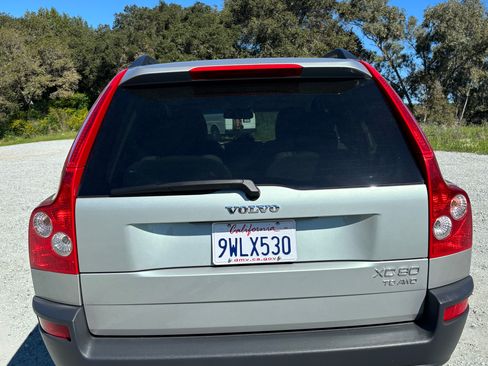 Used 2004 Volvo XC90 T6 image 8