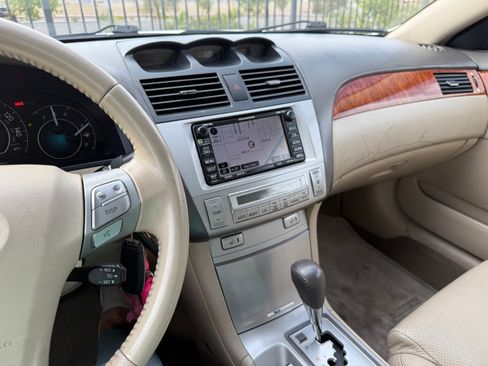 Used 2007 Toyota Solara SLE image 11