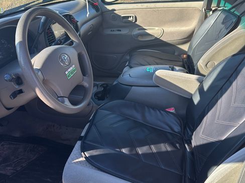 Used 2005 Toyota Tundra SR5 image 6