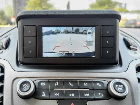 Used 2023 Ford Transit Connect XL image 22