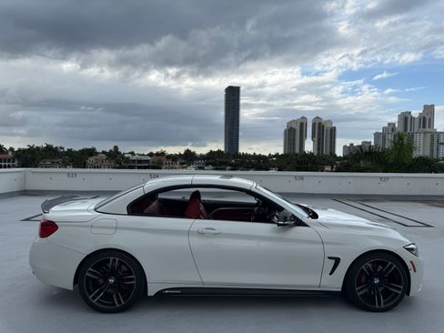 Used 2018 BMW 440i Convertible RWD image 19