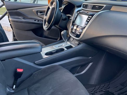 Used 2018 Nissan Murano SV image 5