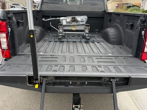 Used 2020 Ford F250 Lariat w/ Lariat Ultimate Package AWD/4WD image 22