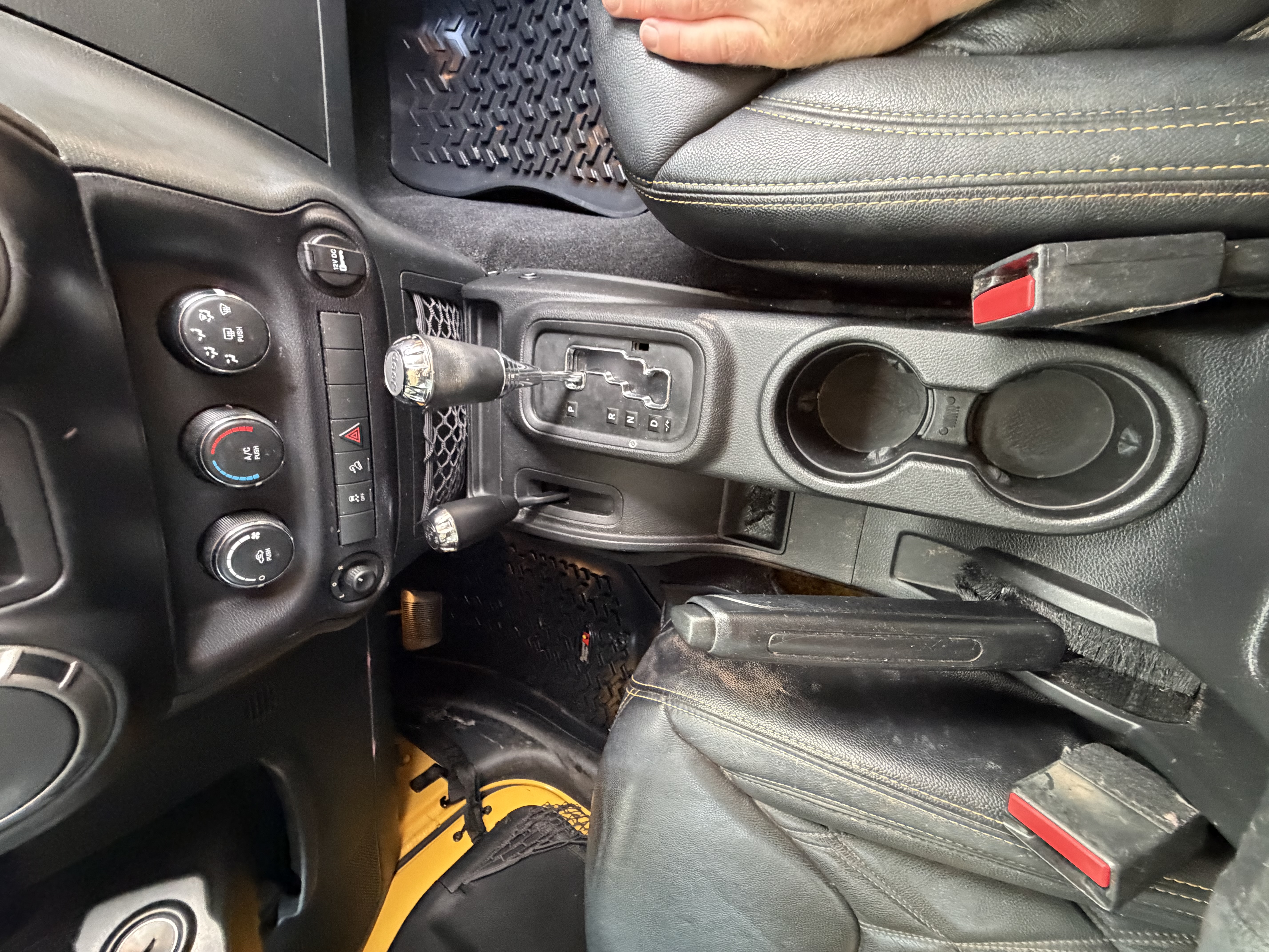 Used 2015 Jeep Wrangler Unlimited Sport w/ Quick Order Package 24S AWD/4WD image 14