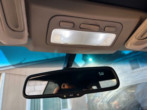 Used 2008 Toyota Solara SLE image 9