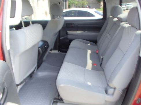 Used 2010 Toyota Tundra SR5 RWD image 18