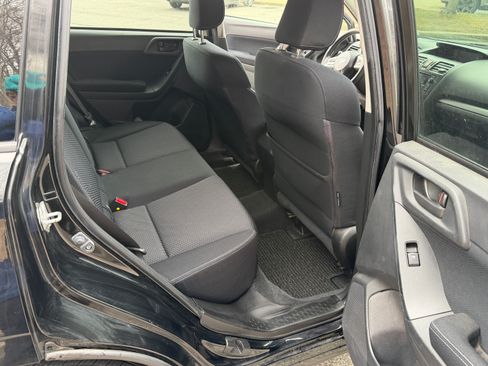 Used 2015 Subaru Forester 2.5i Premium w/ All-Weather Package image 11